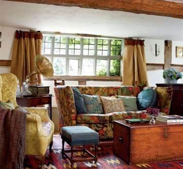 cotswold cottage living room